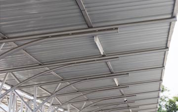 installing Mudd metal roofing